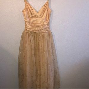Vintage Gunne Sax midi length ball gown dress in pink and gold sz 3/4 — EUC!
